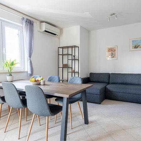 Charmante Wohnung Fusslaeufig Zum Meer In Фунтана Екстериор снимка